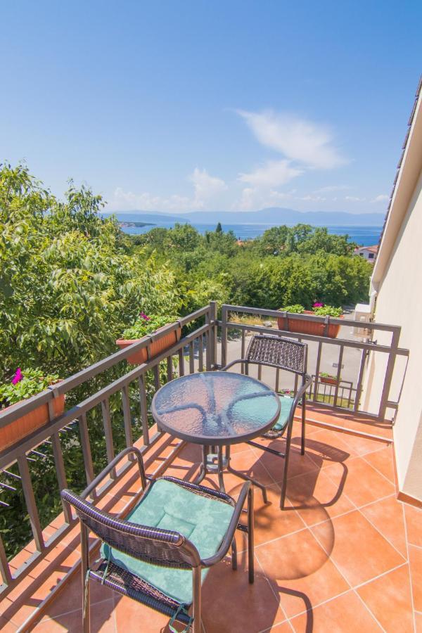 Villa Rustika Малинска Экстерьер фото